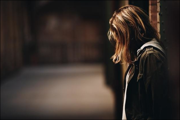 �R�~���ǂȂ̂ŕ����œ����Ȃ��l�̓}�b�`���O�A�v���ł������҂���